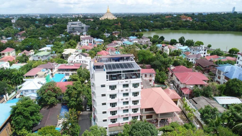 Rose Palace Hotel Yangon Exterior foto